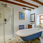4 Bed In Oc-g0040 Casa vacanze