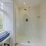 4 Bed In Oc-g0040 * Whitby