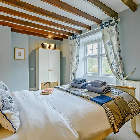 Prázdninový dům 4 Bed In G0040 *