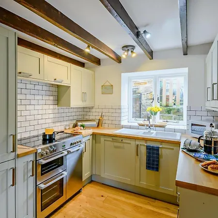 4 Bed In Oc-g0040 *